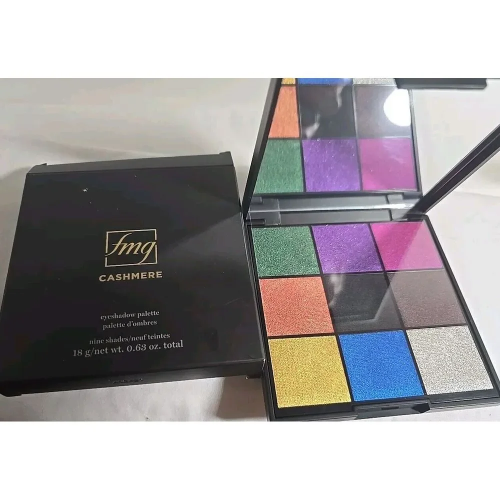 Avon‎ FMG Cashmere  Eyeshadow  Pallette Enchanted Eyes